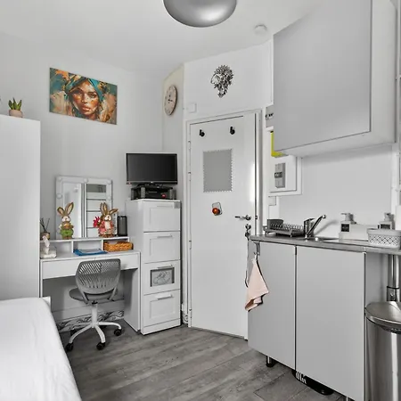 Apartment Charmante Studette A 5 Min De Gare De L'est *