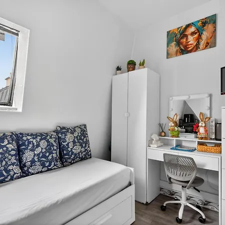 Apartment Charmante Studette A 5 Min De Gare De L'est Paris