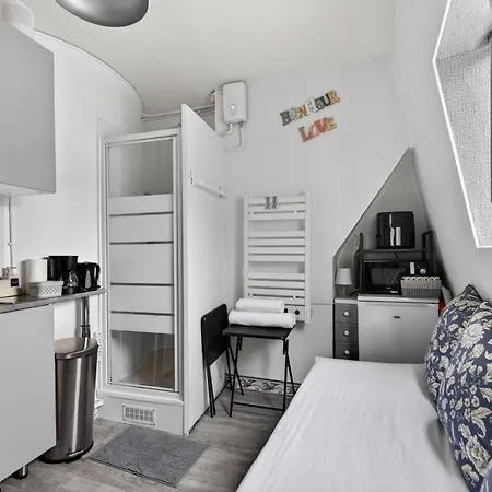 Apartment Charmante Studette A 5 Min De Gare De L'est Paris