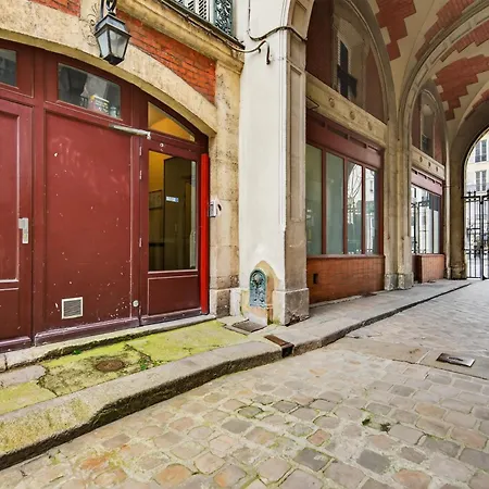 Charmante Studette A 5 Min De Gare De L'est Apartment *