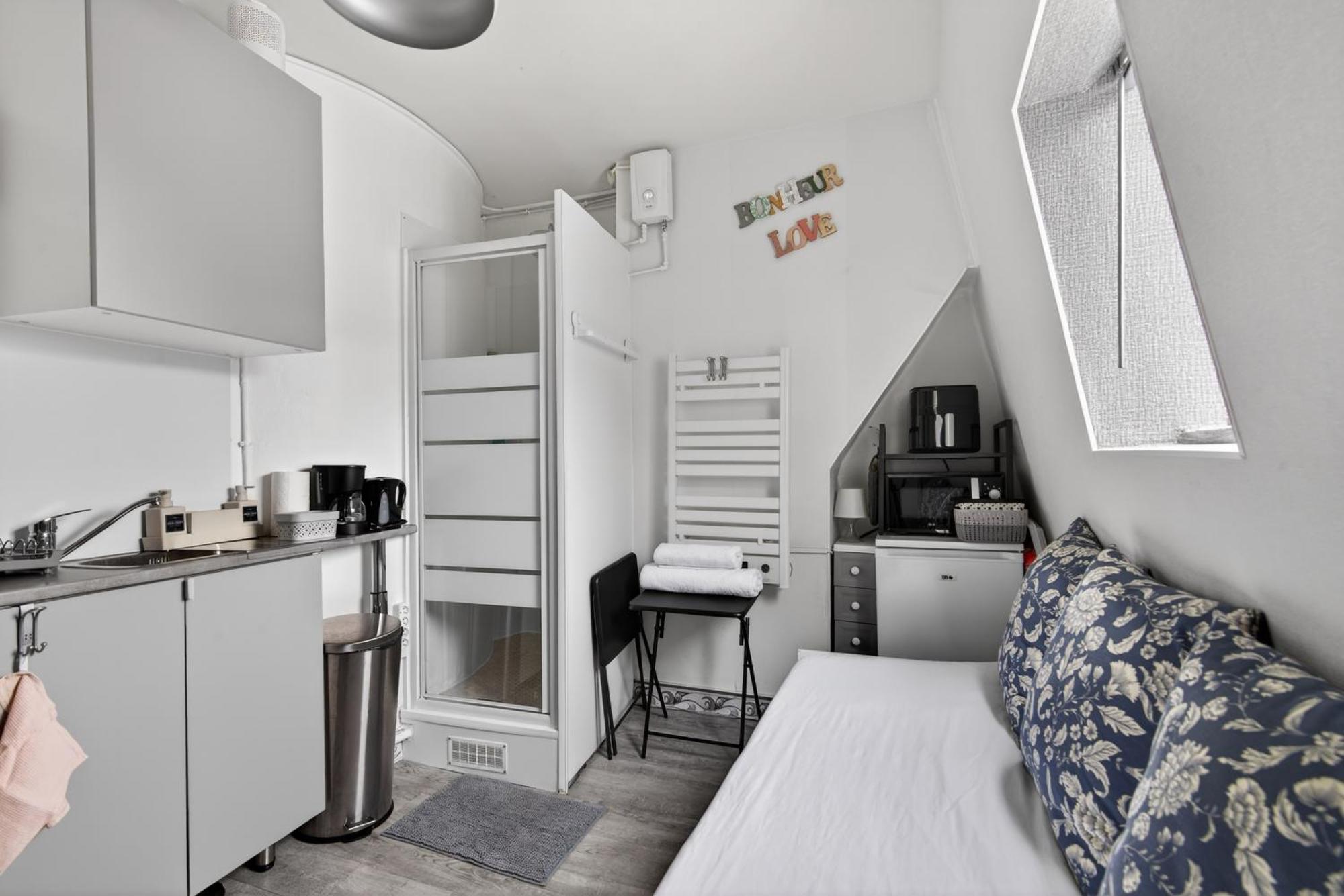 Apartment Charmante Studette A 5 Min De Gare De L'est Paris